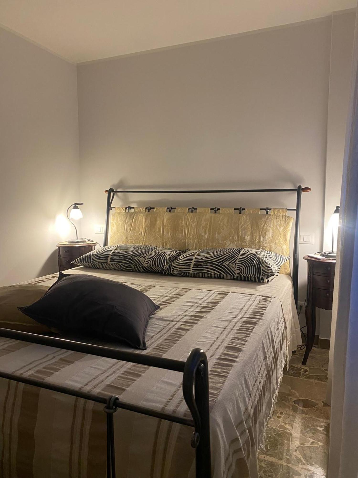 Direttamente Sul Lungomare Apartment Pescara Bagian luar foto