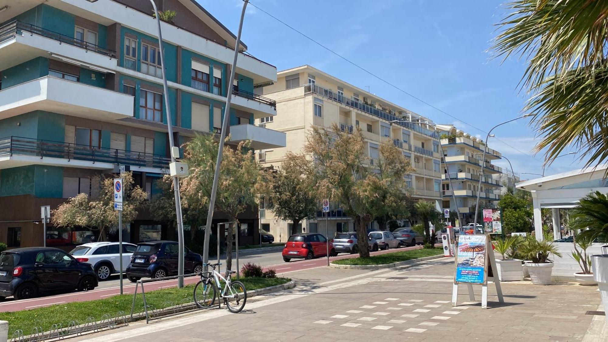 Direttamente Sul Lungomare Apartment Pescara Bagian luar foto