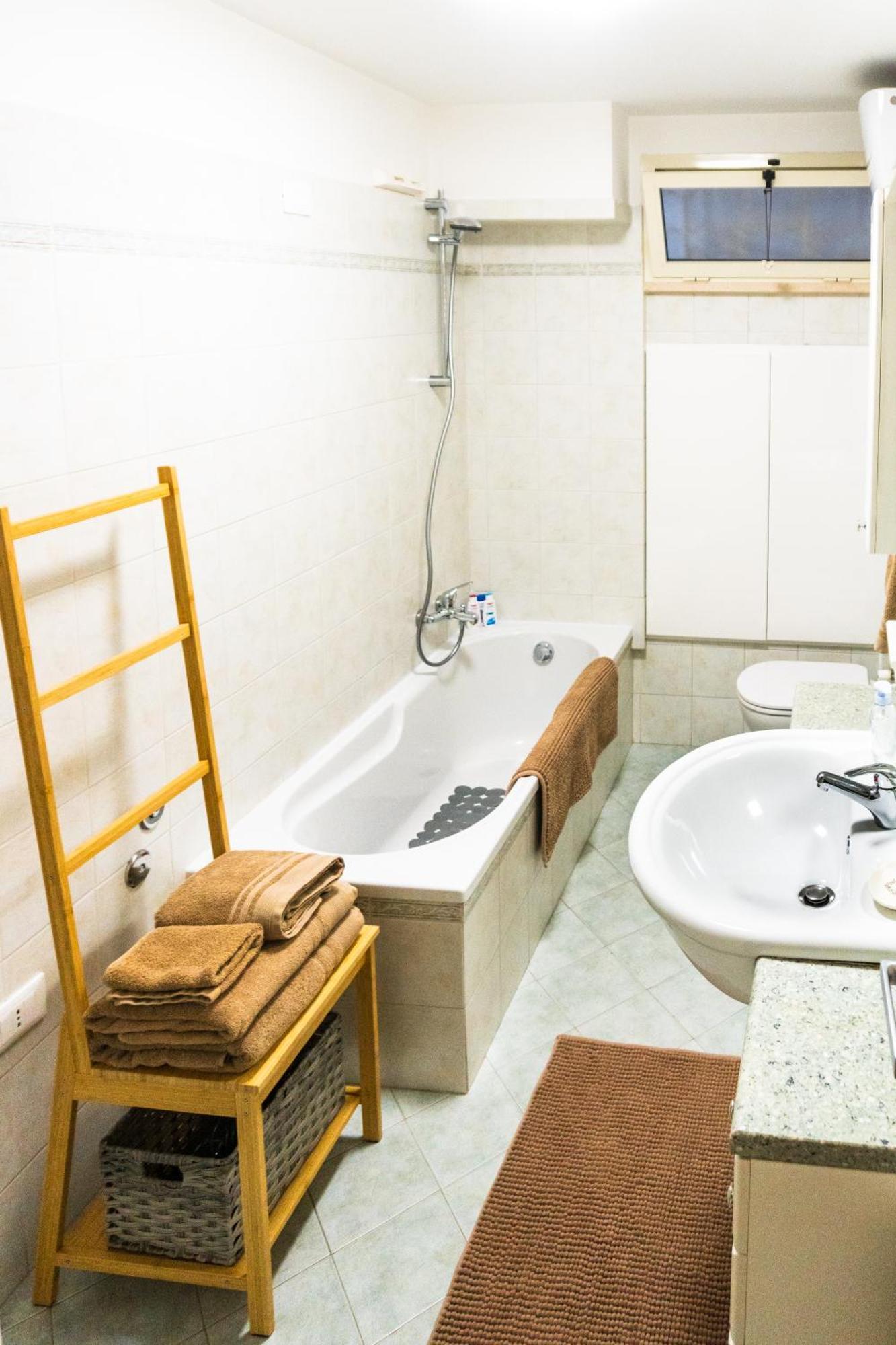 Direttamente Sul Lungomare Apartment Pescara Bagian luar foto